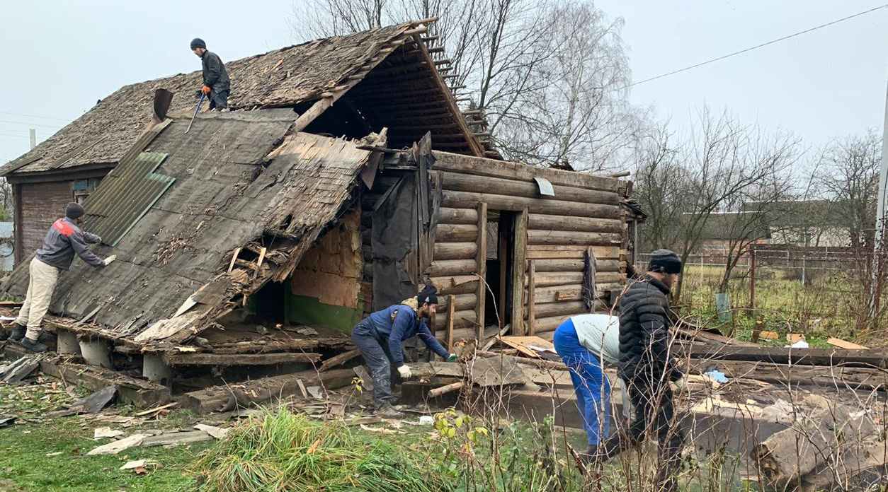 Снос и демонтаж старого дома и дачи в Протвино с вывоз мусора и уборкой